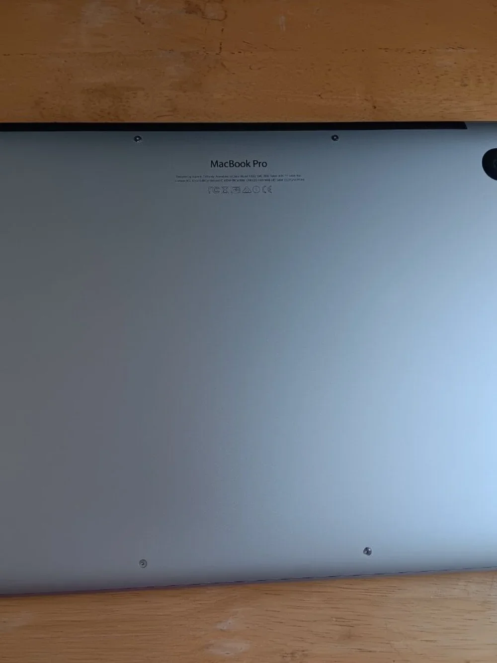 MacBook Pro A1502 intel core i5 2.7ghz 8 gig memory - No hardrive